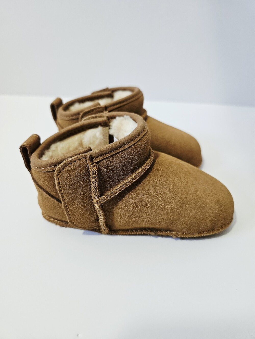 UGG Baby Classic Ultra Mini Boot Size 4/5 (12-18 Months) Chestnut Brown EUC